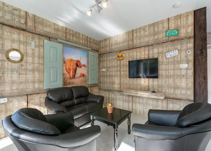 Garnekuul 90 With Garden, Callanstoog Tatil Evi *